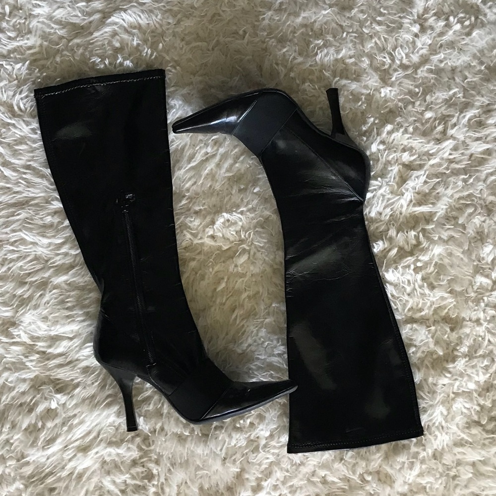 Women’s size 6.5 Giani Bini knee boots